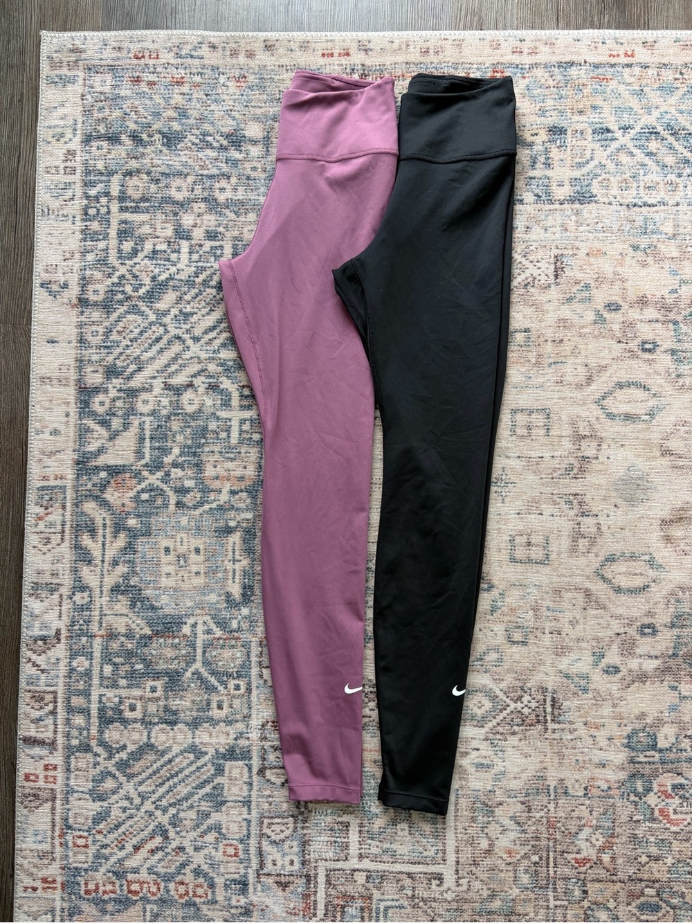 Nike Leggings - Black and Mauve